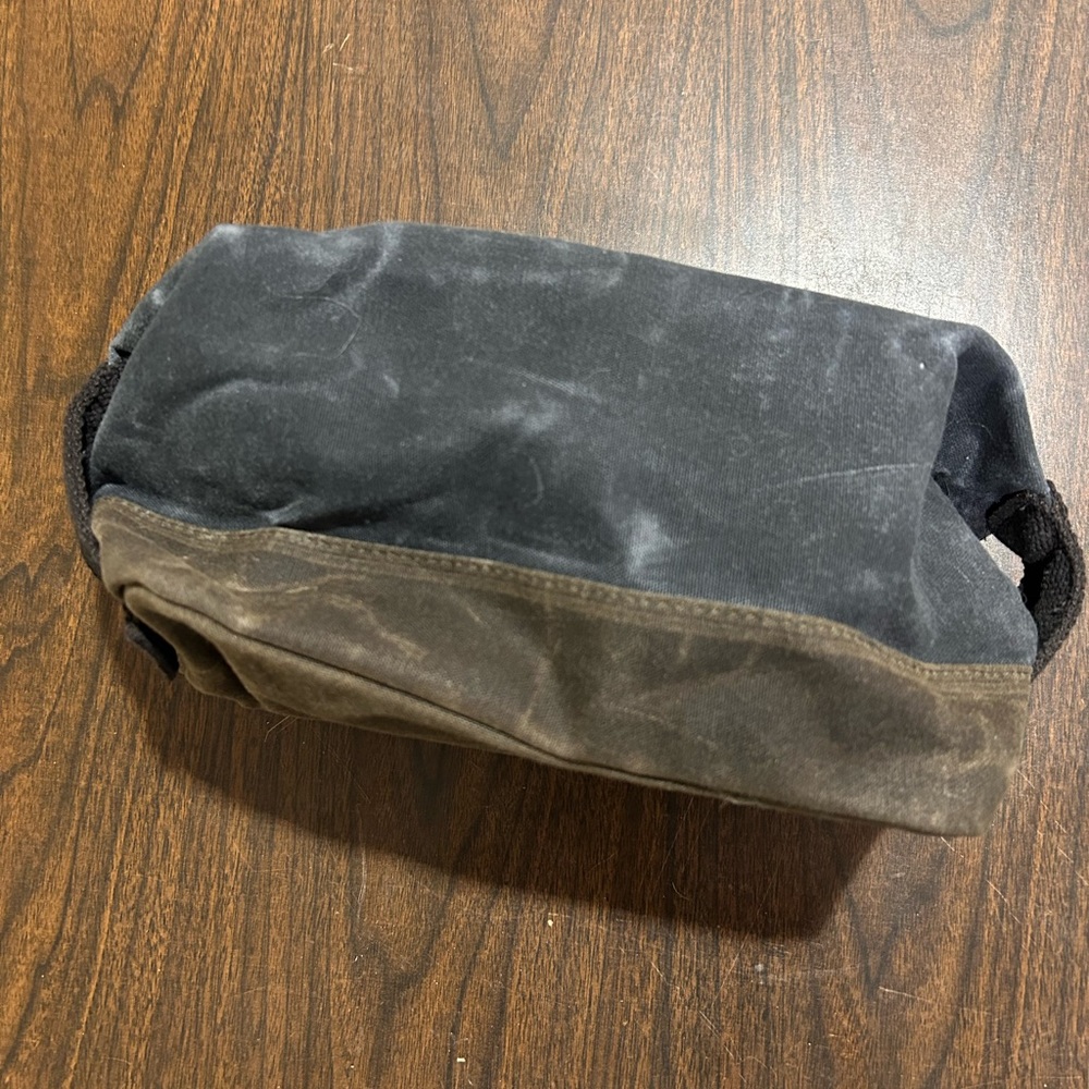 CB Station Men’s Shaving/Toiletry Bag